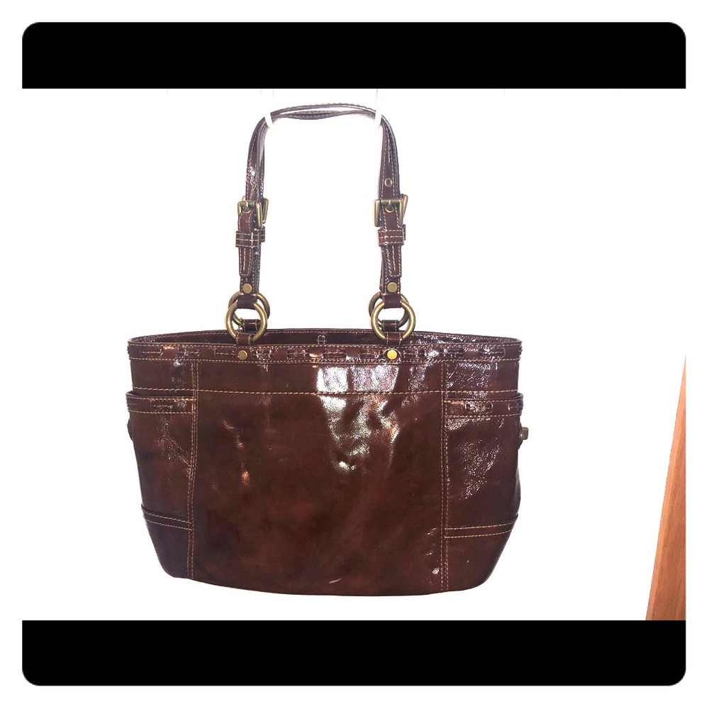 COACH PURSE!!!